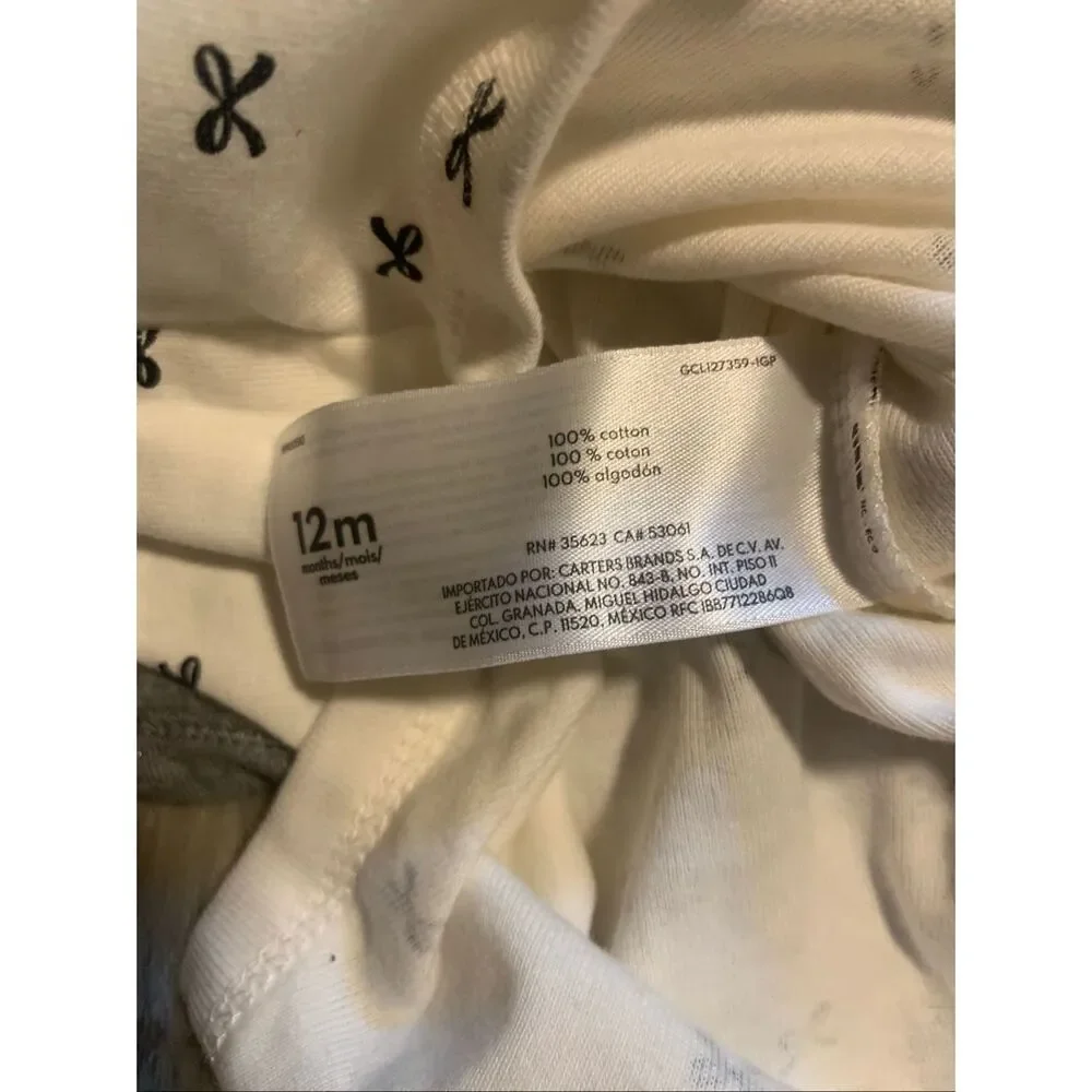 NWT Carter’s 2 piece set 12M